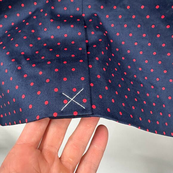 J. CREW NWT 37532 The Pencil Skirt in Navy Polka Dot // 4 - Picture 5 of 6